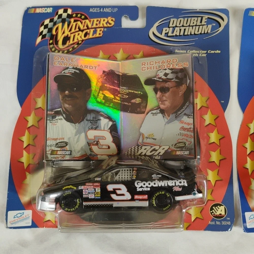 Huge NOS‎ 20pc Collectible NASCAR Hot Wheels Cars Trucks Damaged Packages Lot